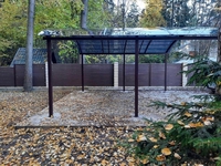 Навес из поликарбоната арочный для дачной зоны отдыха