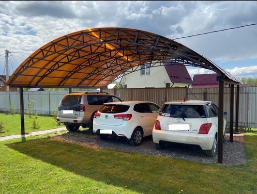 Навес из поликарбоната арочный на 3 машины Навес из поликарбоната арочный на 3 машины