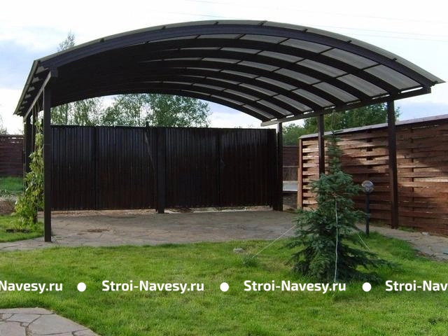 Навес из поликарбоната арочный для дачи