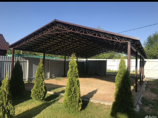 Навес из профлиста двускатный для 2х и более авто Навес из профлиста двускатный для 2х и более авто