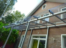 Металлические навесы из поликарбоната