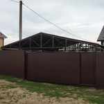 Навес из профлиста металлический двускатный на дачу