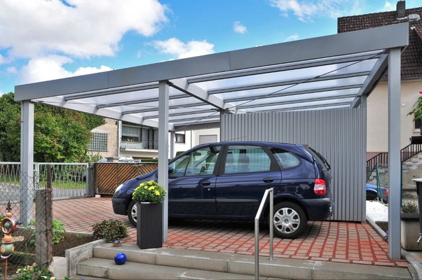 Навес из монолитного поликарбоната односкатный для автомобиля