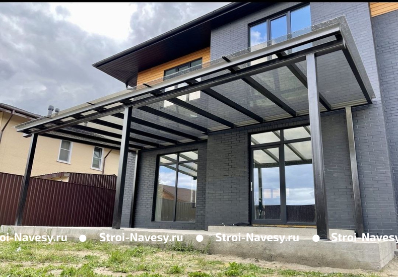 Навес из поликарбоната односкатный пристрой к дому Навес из поликарбоната односкатный пристрой к дому